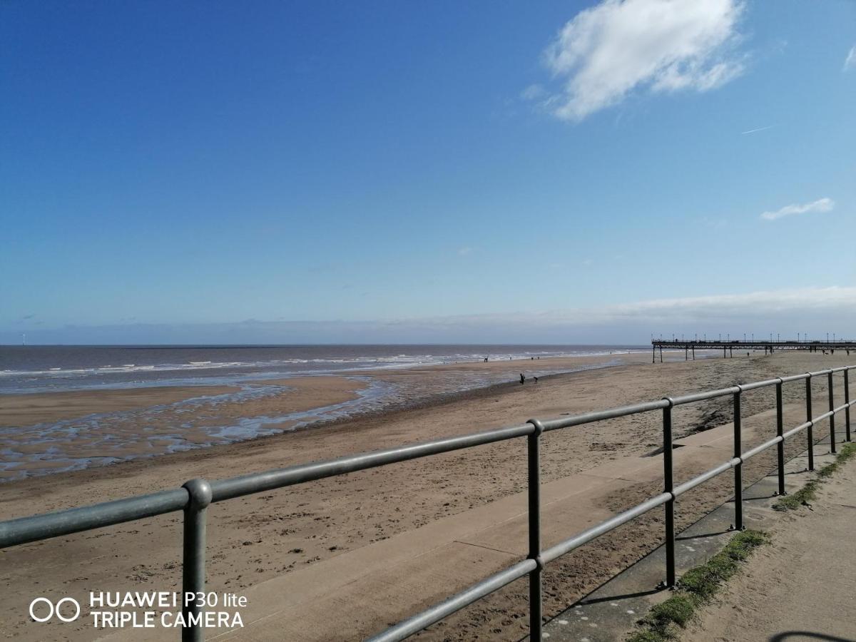 Roman Bank With Spa Bath, Terrace And Mermaid'S Teepee Skegness Esterno foto